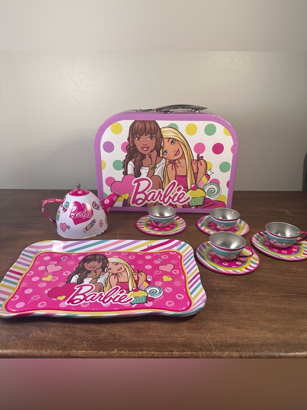 Barbie Metal Tea Set -10 PCS Cups, Saucers, Teapot and Tray in Lunchbox